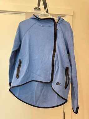 Nike TechFleece Asymmetric Cape Hoodie